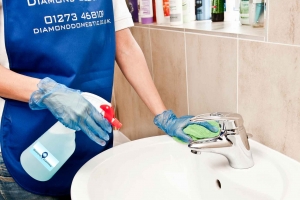HMO cleaning tips in Brighton